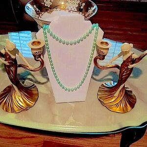 Fashion pearl necklace mint pearl color